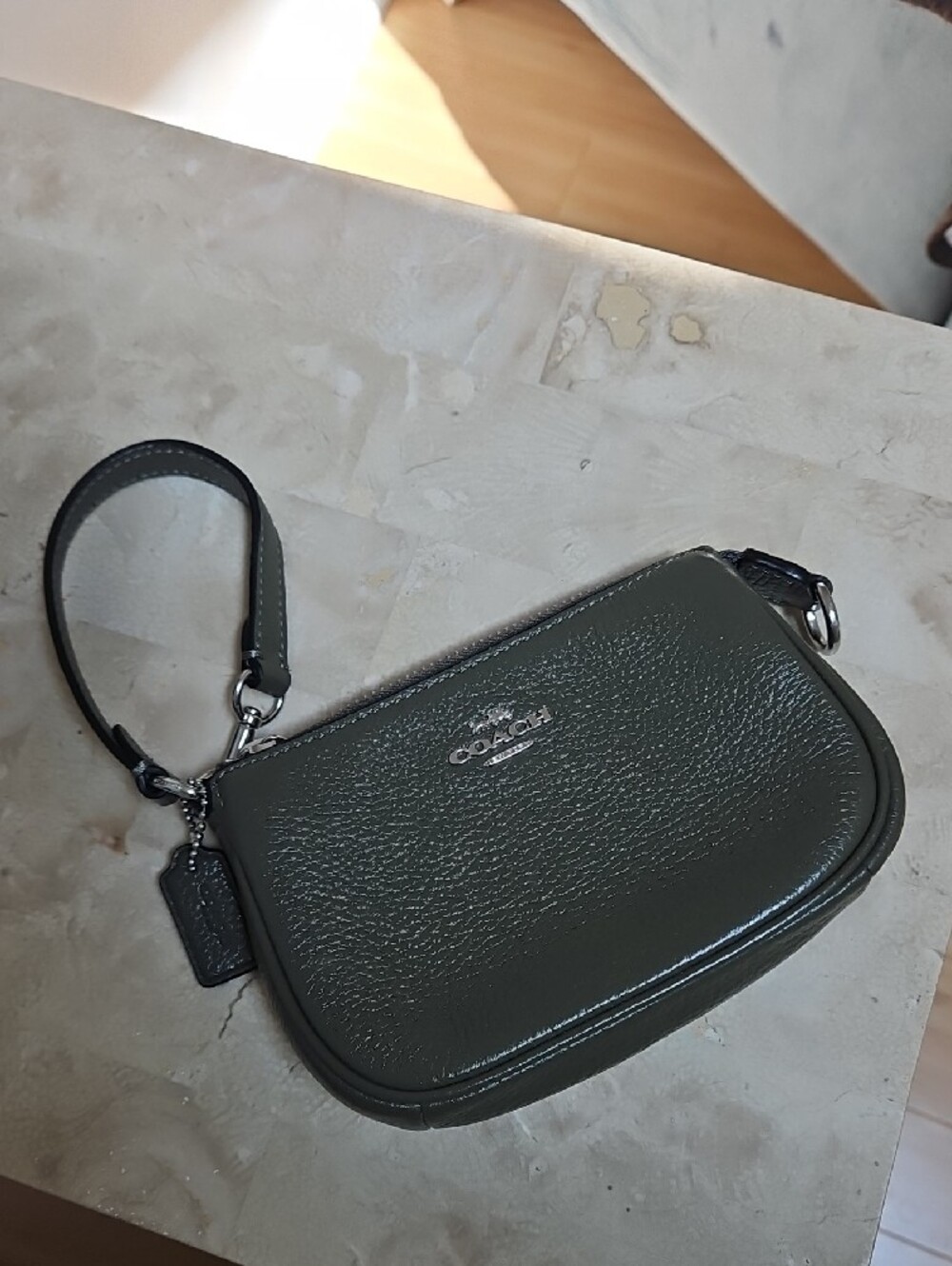 Coach Olive Green Pebbled Leather Mini Wristlet - Picture 3 of 6